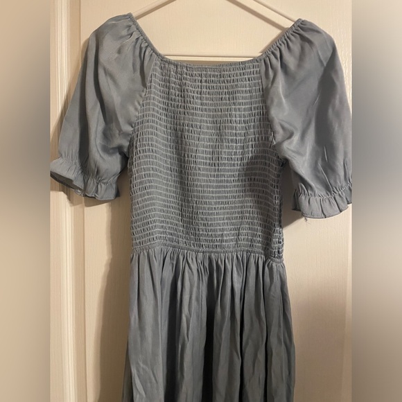 Mikarose The Spencer Faded Denim Sheen Smocked Waist Puff Sleeve Dress‎ Size XS - Picture 6 of 7